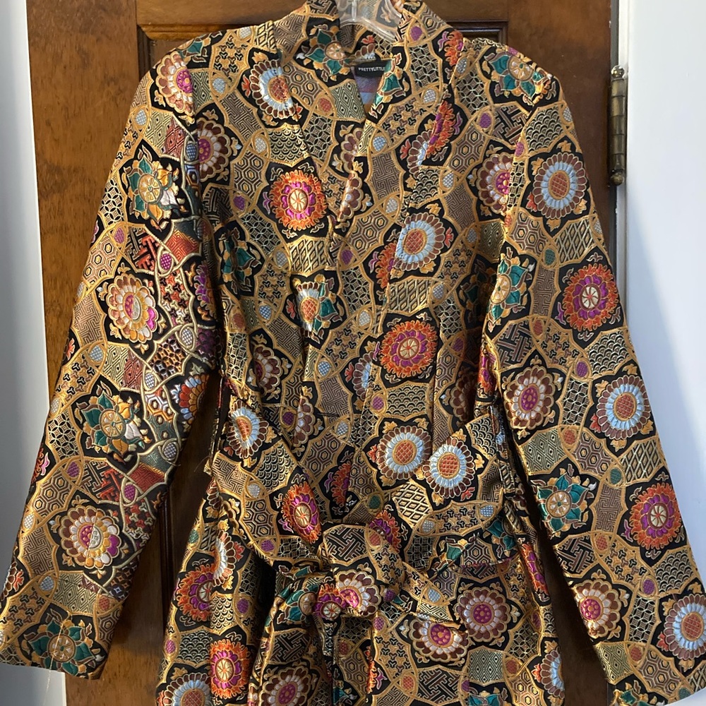 Stunning brocade kimono style wrap jacket